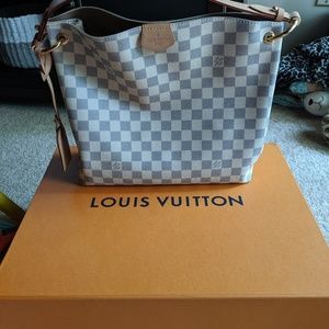 Authentic Louis Vuitton Graceful PM